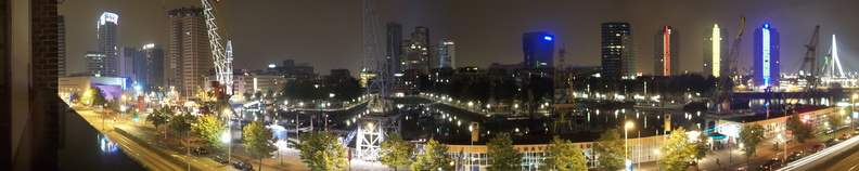 Panorama de l'appartement d'Alexis et Djamila, réalisé à partir de 4 photos avec Hugin, sous Debian GNU/Linux. - panorama_final.jpg panorama_final.jpg