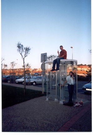 Plage des sables d'or, Anglet, Nathalie et Xarli sur la cabine =)